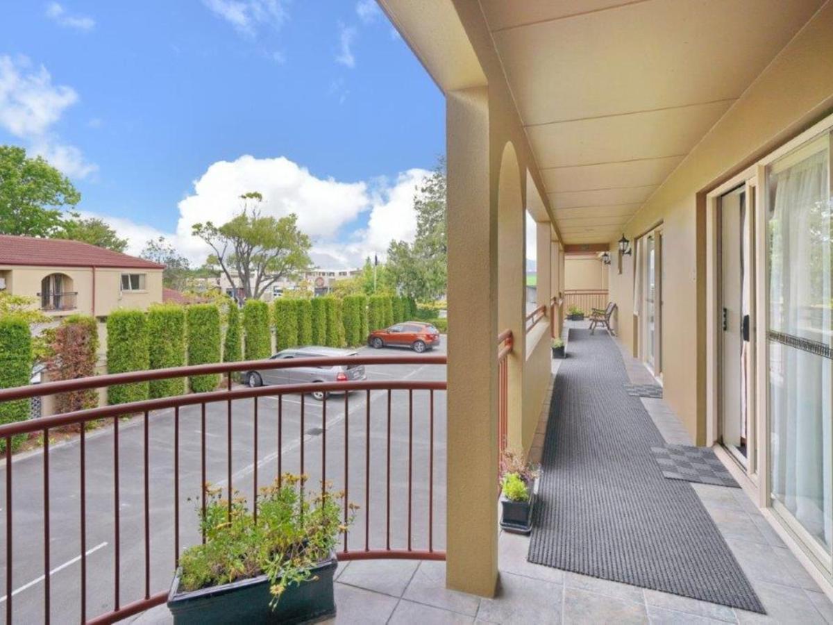 Roma On Riccarton Motel Крайстчёрч Экстерьер фото